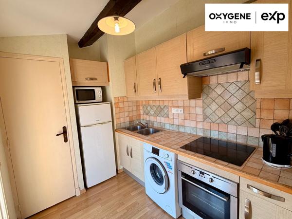 Appartement T3 avec terrasse et grand grenier. Carcassonne.