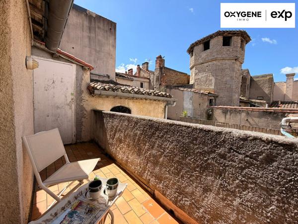 Appartement T3 avec terrasse et grand grenier. Carcassonne.