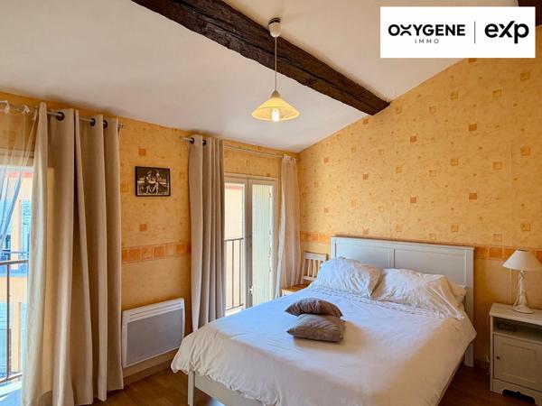 Appartement T3 avec terrasse et grand grenier. Carcassonne.