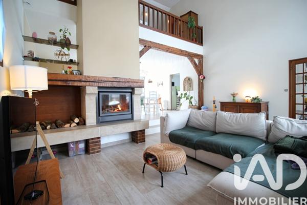 Maison à vendre 9 pièces 215 m² Fère-Champenoise