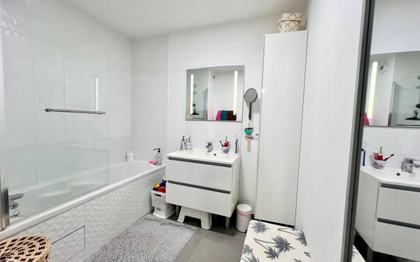 Appartement à vendre    3 pièces • 62 m2 L'Isle-Adam