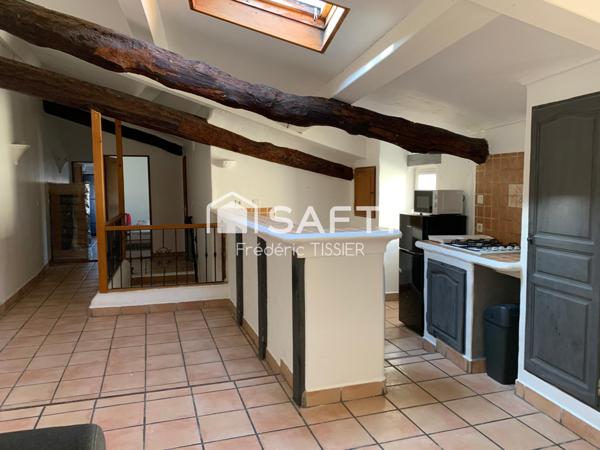 Draguignan : Immeuble avec 5 appartements et un local co.