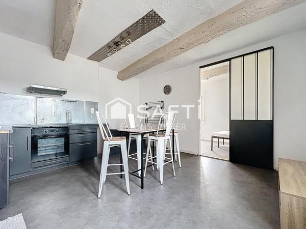 Draguignan : Immeuble avec 5 appartements et un local co.