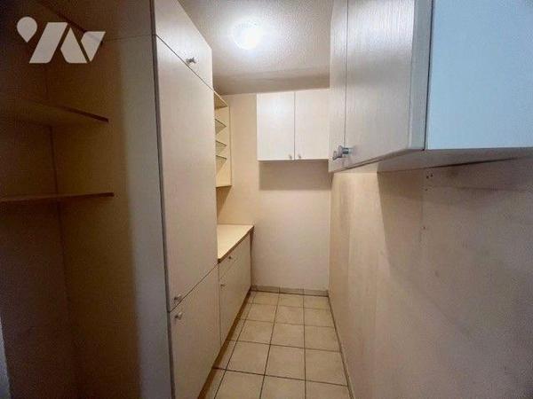 Appartement traversant de type 3 à Barberaz 

Dans une résidence calme et verdoyante, sur la ...