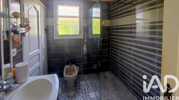 Maison à vendre 6 pièces 170 m² Ollioules