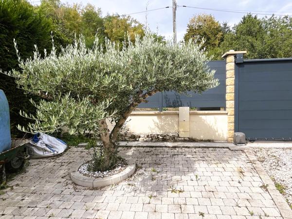 MAISON NEUVE DE 2022 - 4 CHAMBRES - JARDIN CLOS