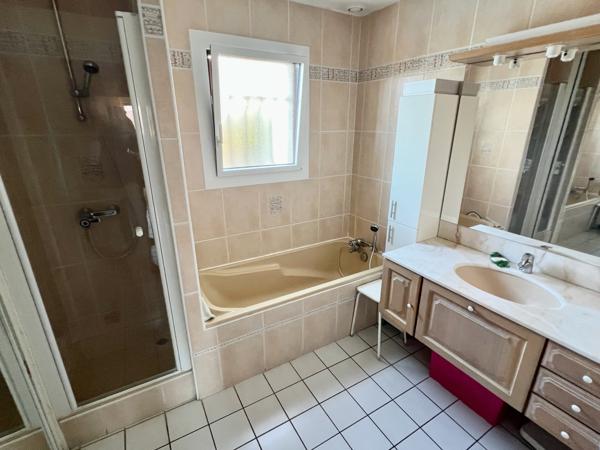 Maison 7 pièce(s) 5 chambre(s) 133.75 m²