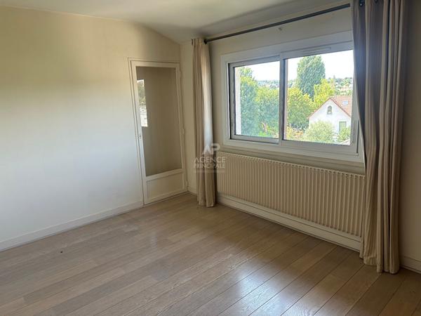 Appartement Le Pecq 5 pièce(s) 100.89 m2 €394 000 ** - Référence 17283