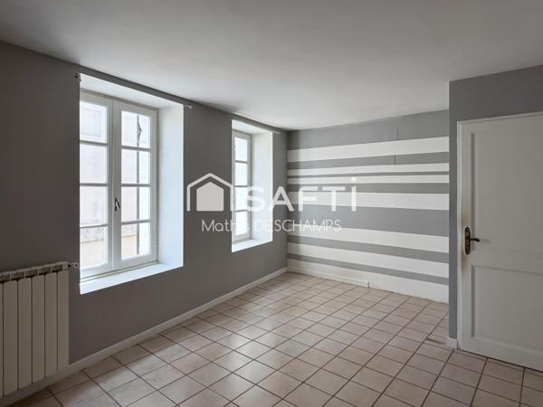 198 m², garage et terrasse en centre-ville