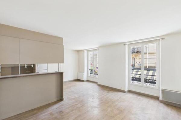 Vente - Appartement 2 pièces 50 m 2 Paris (75017)