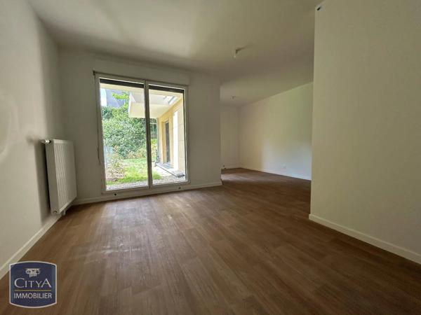 Appartement à louer 1 pièce 28.49m² Dourdan (91410)