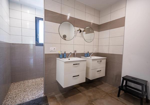 VILLA CONTEMPORAINE PLAIN-PIED 160 M2