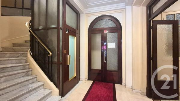 Appartement F2 à vendre  2 pièces - 50 m 2   NICE  - 06
