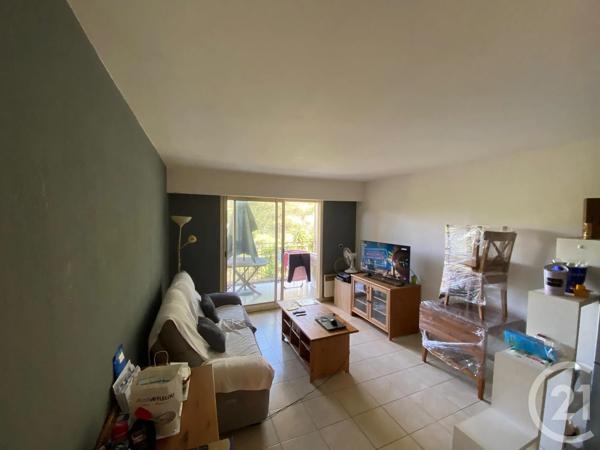 Appartement F2 à vendre  2 pièces - 39 m 2   MOUGINS  - 06