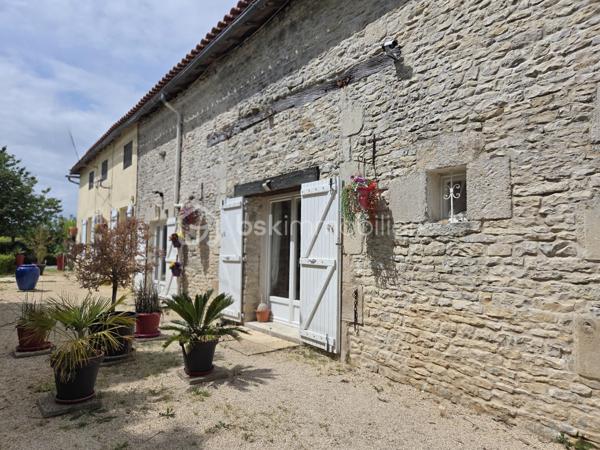 Maison ancienne de 223 m²