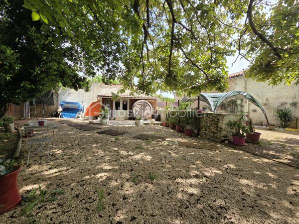 Maison ancienne de 223 m²