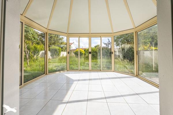 Maison à vendre 235 000 € Surgères 7 p 123 m² DPE E