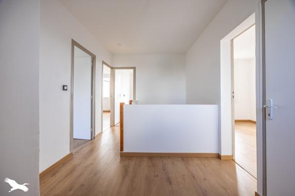 Maison à vendre 235 000 € Surgères 7 p 123 m² DPE E