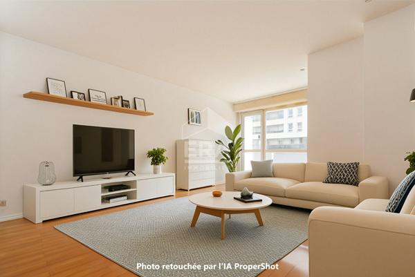 Studio avec balcon, lumineux et sans vis à vis