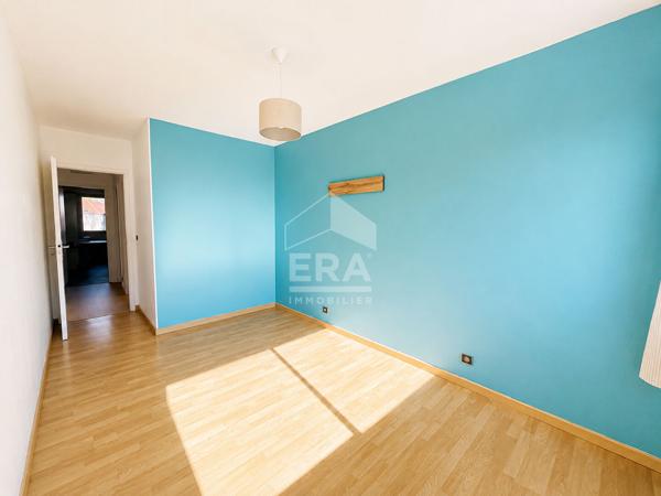 Pau CARNOT : Appartement traversant T3 avec balcon