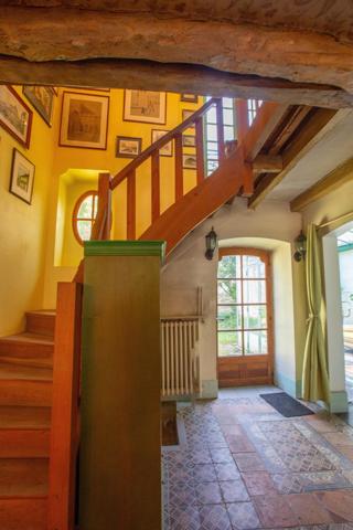 SUPERBE MAISON FAMILIALE 135 M2-CENTRE BOURG