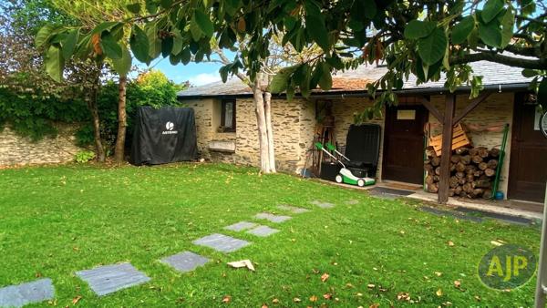 Maison à vendre Sainte Gemmes Sur Loire - 7 pièces, 191m² avec 5 chambre(s) à 629 200€ - AJP Immobilier Angers