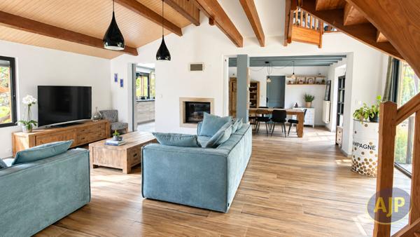 Maison à vendre Sainte Gemmes Sur Loire - 7 pièces, 191m² avec 5 chambre(s) à 629 200€ - AJP Immobilier Angers