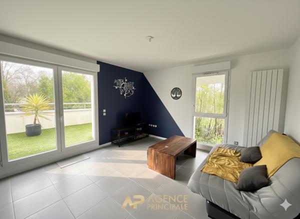 Appartement type 2 - La Rochelle - 43m2 - Terrasse + Parking - Secteur St Eloi €221 550 ** - Référence AM687D1