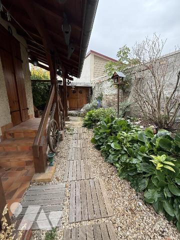 MAGENTA - PETITE MAISON INDIVIDUELLE