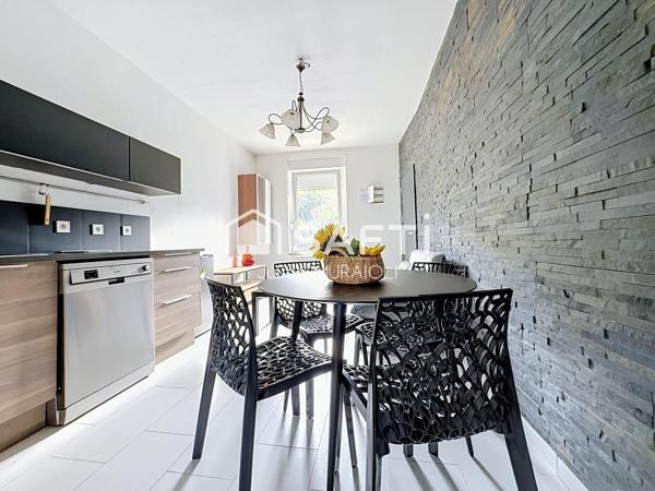 T2 34 m² + buanderie de 20 m² – Vendu meublé