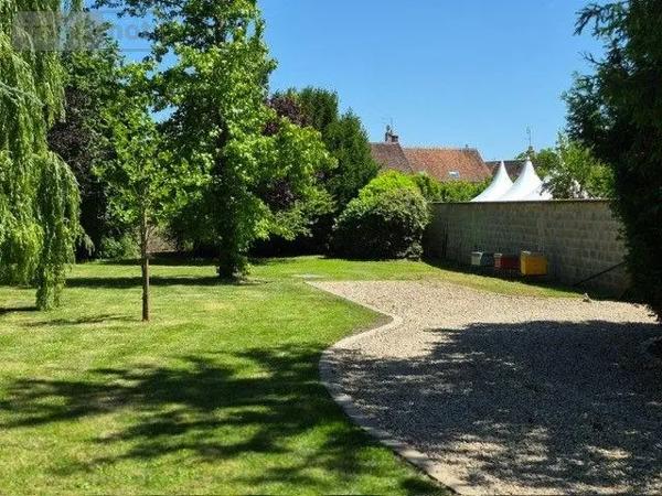 Achat - Maison | Maison de maître Saint-Amand-Montrond 18200 13 pièces 416 m 2 4063 m 2