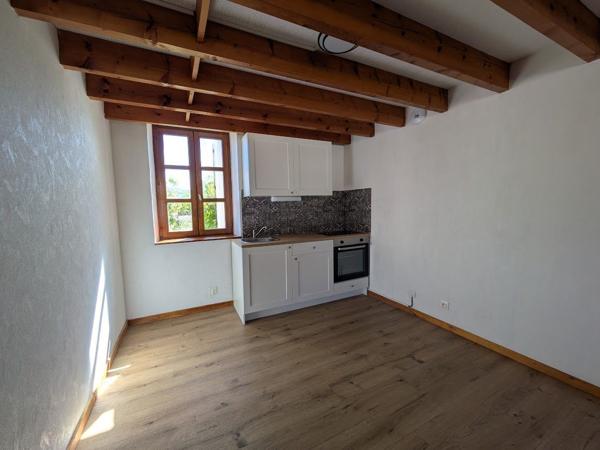 Appartement T3 de 49,78m² en duplex - entièrement rénové