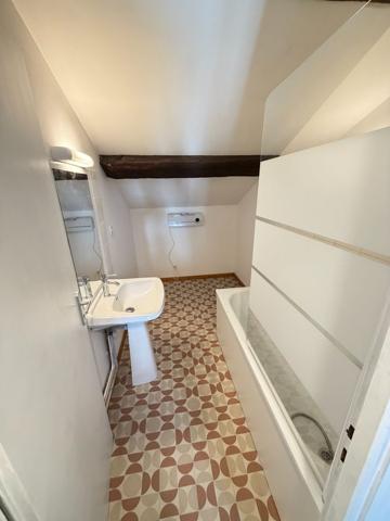 Appartement T3 de 49,78m² en duplex - entièrement rénové