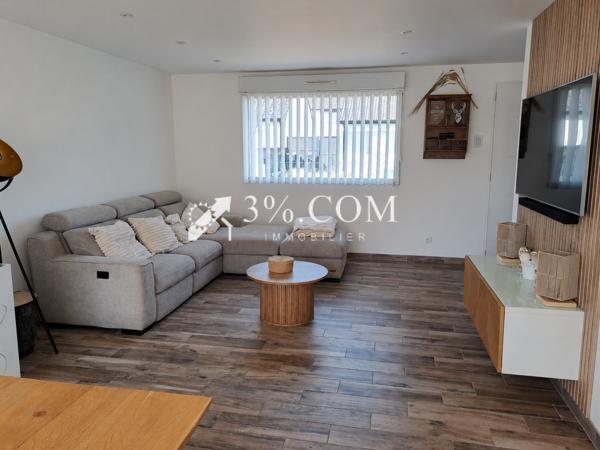 Maison
                                                                                                                                                                                                                                                                                                                        6 pièce(s)                                                                                                                                                                                                          3 chambre(s)                                                                                                                                                                                                          98.99  m²