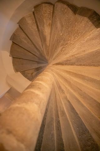 Vaison-la-Romaine (84110) COUP DE COEUR ASSURÉ ! AUTHENTIQUE MAISON EN PIERRE, BAIGNÉE D'HISTOIRE, AVEC TERRASSE.PANORAMIQUE