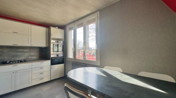 MAISON INDÉPENDANTE 4 PIÈCES à ATHIS MONS, AVEC JARDIN ET SOUS-SOL