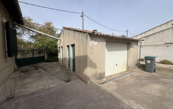 Vente Maison maison type 3 /véranda/garage à rénover Allauch   