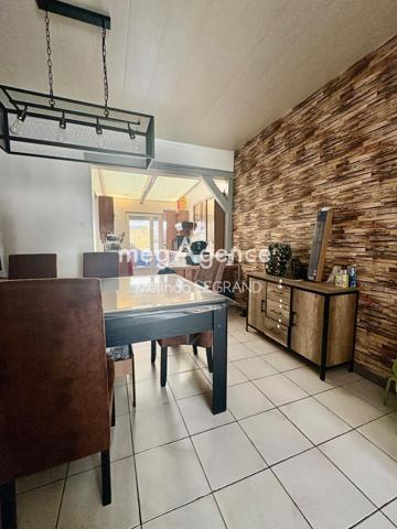 Maison à CALAIS, 62100 - 3 pièces 80m²