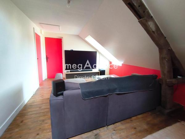 Maison à ATHIS-VAL DE ROUVRE, 61430 - 10 pièces 231m²