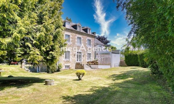 Maison à ATHIS-VAL DE ROUVRE, 61430 - 10 pièces 231m²