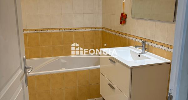 À vendre Appartement 3 pièces 80 m² - Alès 30100