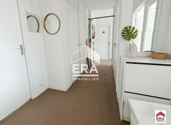 CROIX CENTRE - T3 de 72 m² - BALCON - PARKING PRIVATIF - CAVE