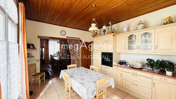 Maison à L' ILE-D'YEU, 85350 - 6 pièces 113m²