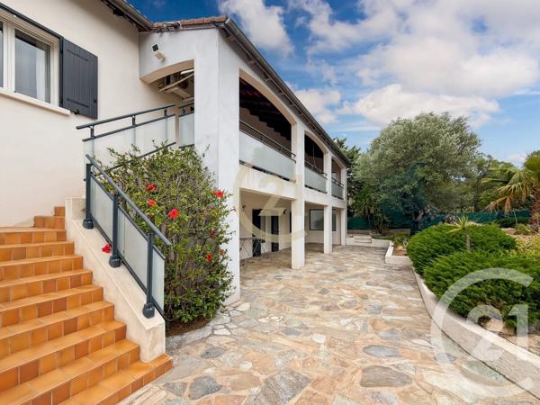 Maison à vendre  8 pièces - 242,28 m 2   MONTICELLO  - 202