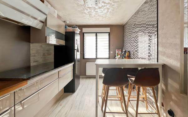 Maison à vendre    5 pièces •  Janzé