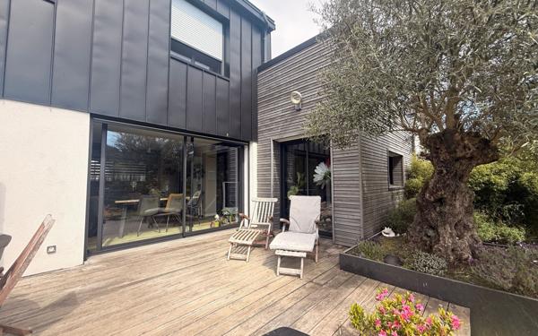 Maison à vendre    6 pièces • 149 m2 Vannes