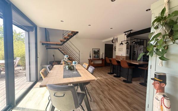 Maison à vendre    6 pièces • 149 m2 Vannes