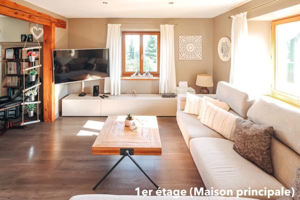Maison 10 pièces de 294 m² à Labaroche 68910