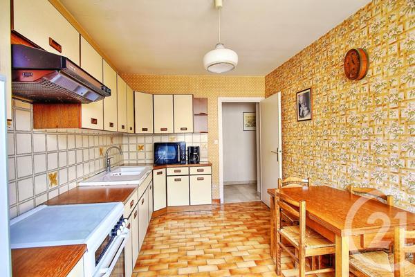 Appartement F3 à vendre  3 pièces - 78,65 m2 LYON - 69007