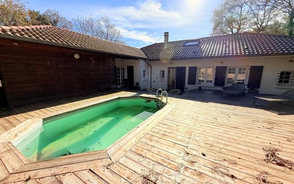 Maison à vendre    5 pièces • 165 m2 Tosse